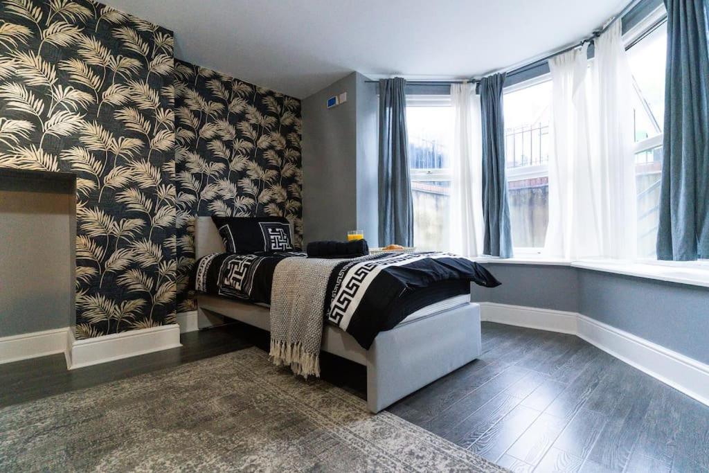 2-bed Luxury With Free Parking * Birmingham