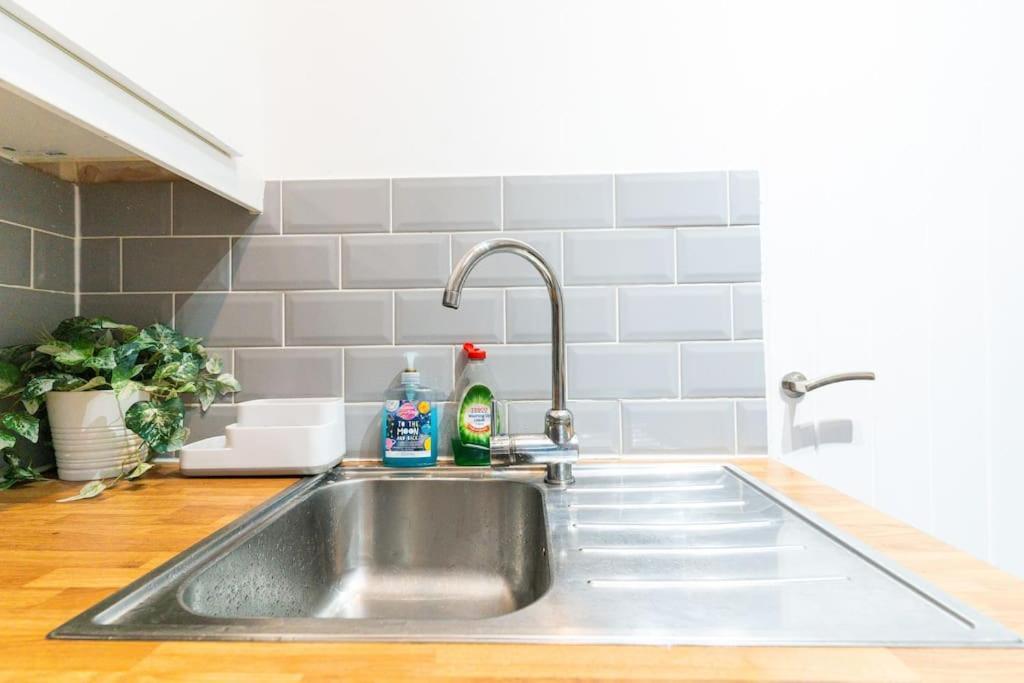 Apartment 2-bed Luxury With Free Parking *