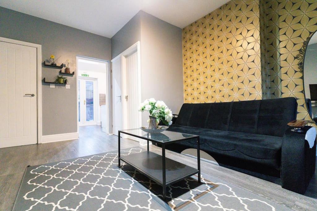 Apartment 2-bed Luxury With Free Parking Birmingham