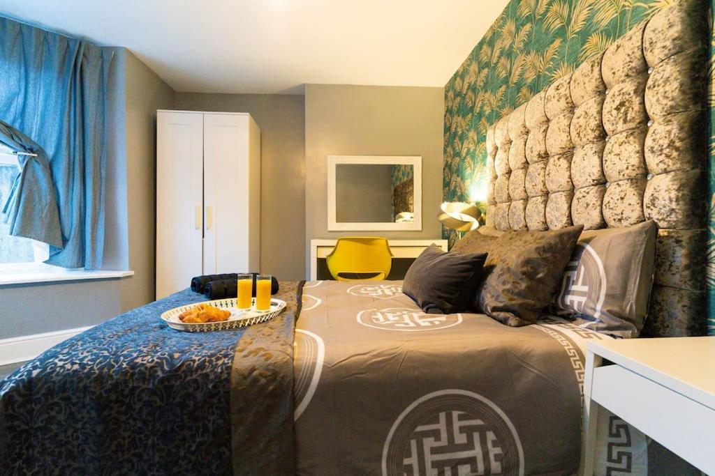 2-bed Luxury With Free Parking
