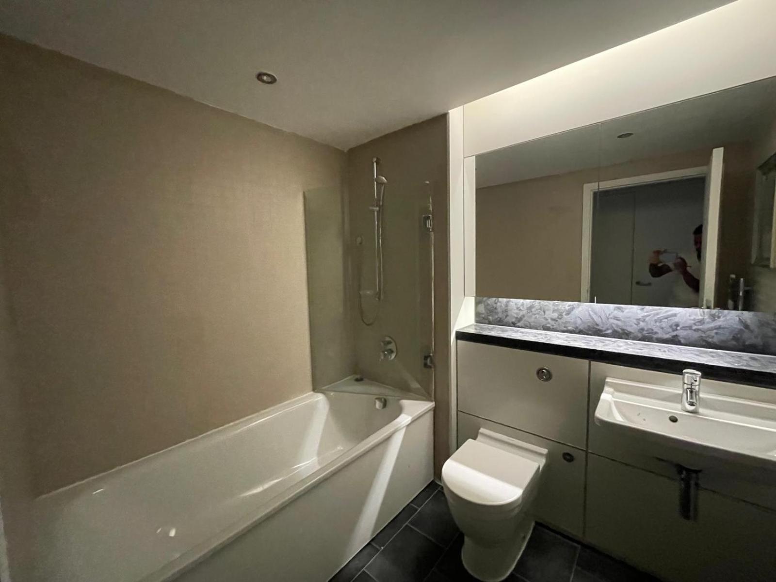 Simply Stunning Jacuzzi With Panoramic View Apartment Birmingham