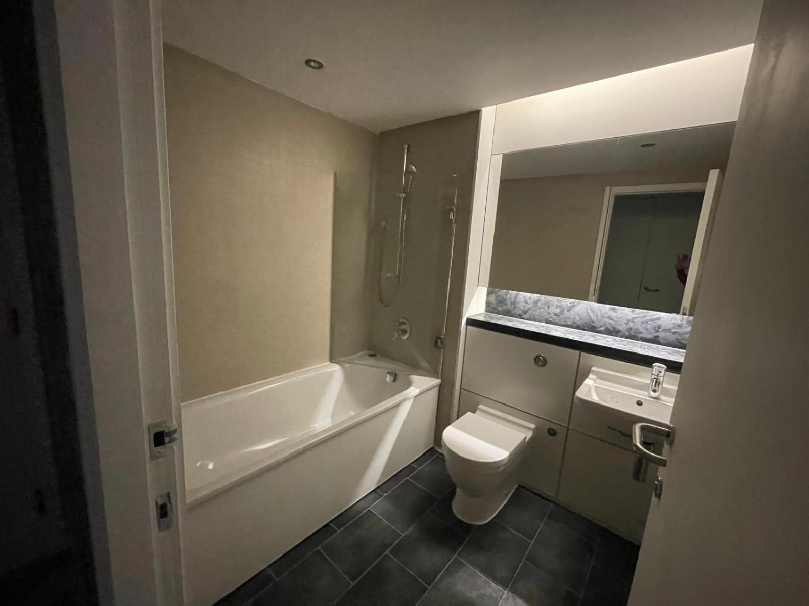 Apartment Simply Stunning Jacuzzi With Panoramic View Birmingham