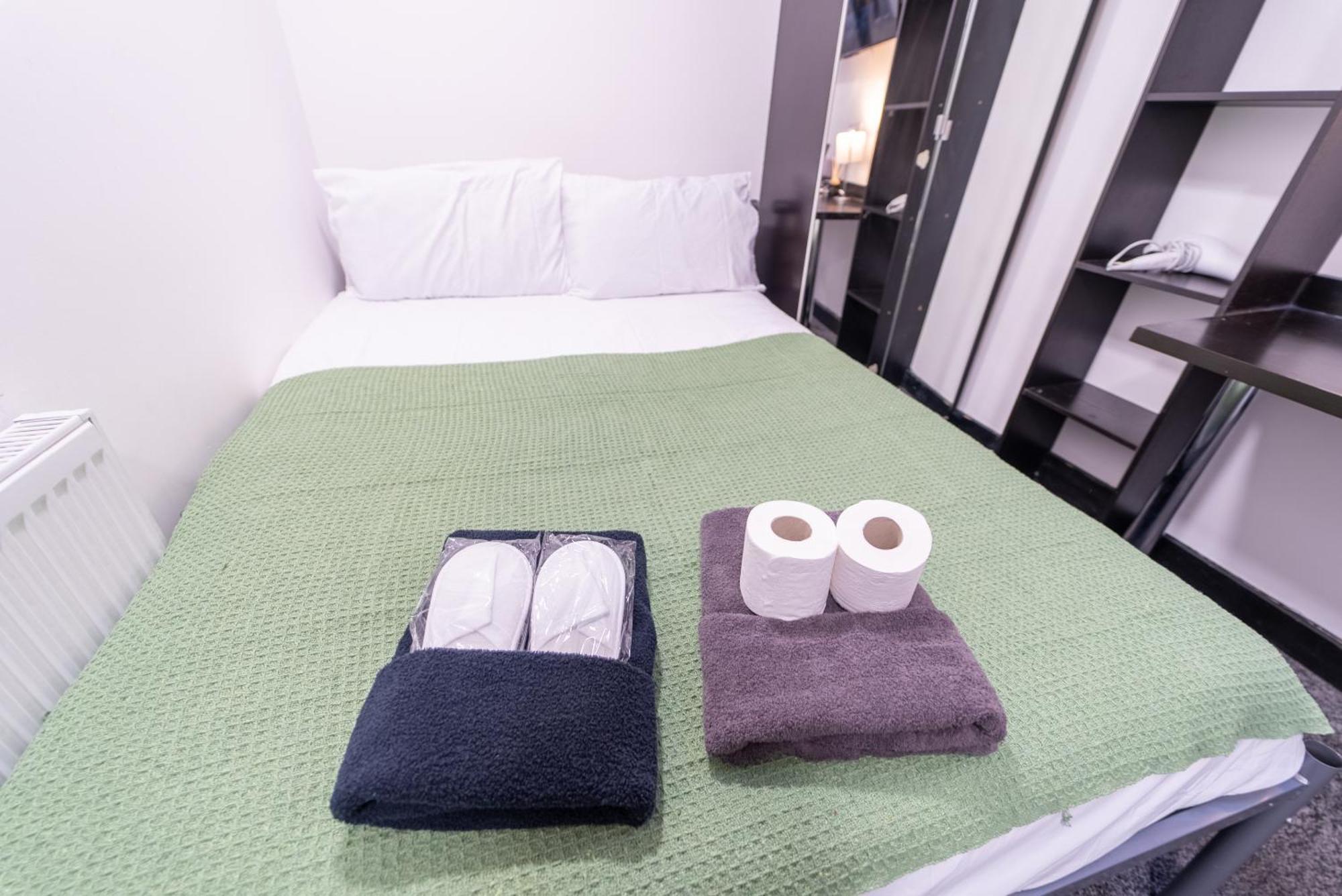 Compact Available Close To Uob And 10mins From The City! Apartment