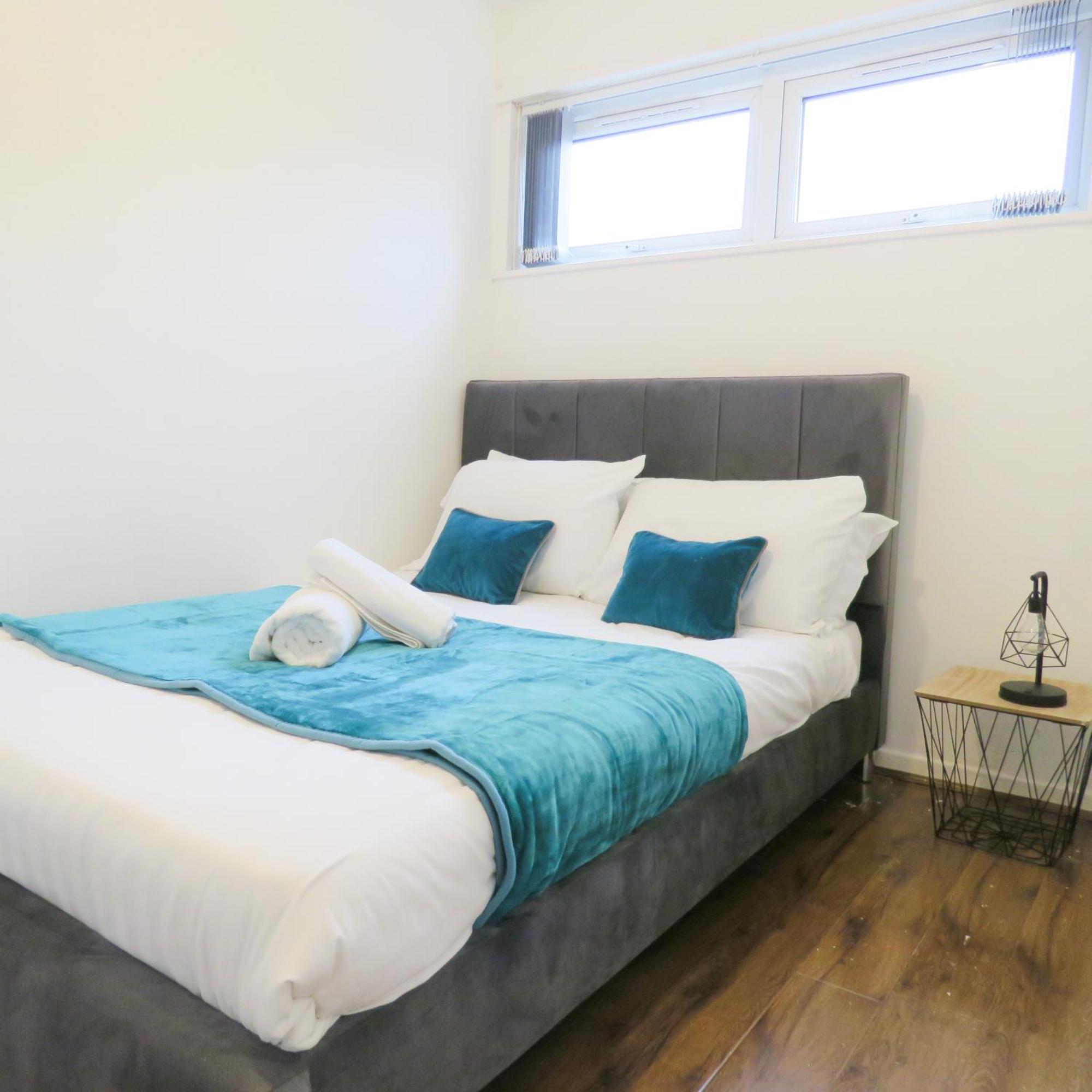 Tudors Esuites Five Ways Private Terrace & Parking * Birmingham