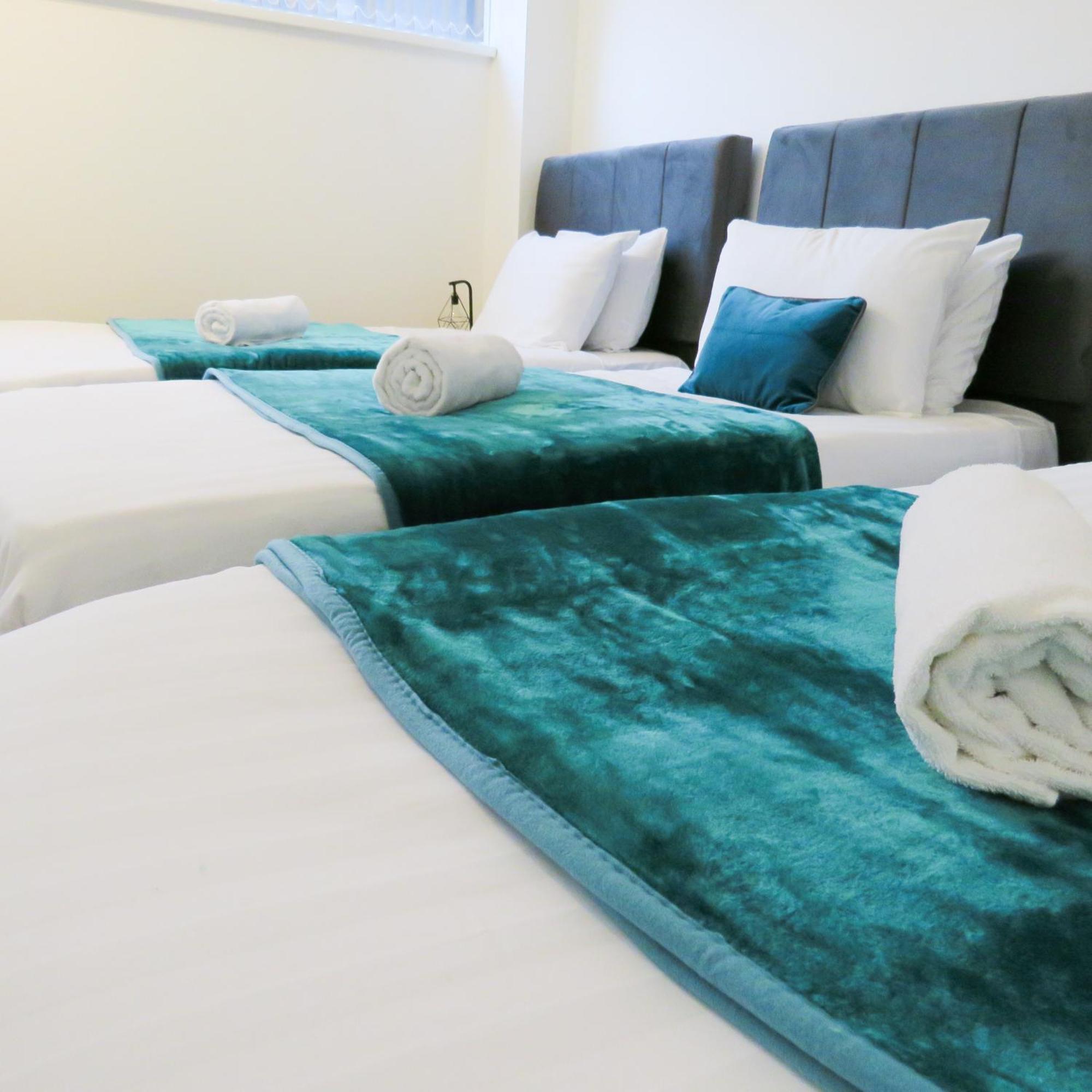 Tudors Esuites Five Ways Private Terrace & Parking Holiday home