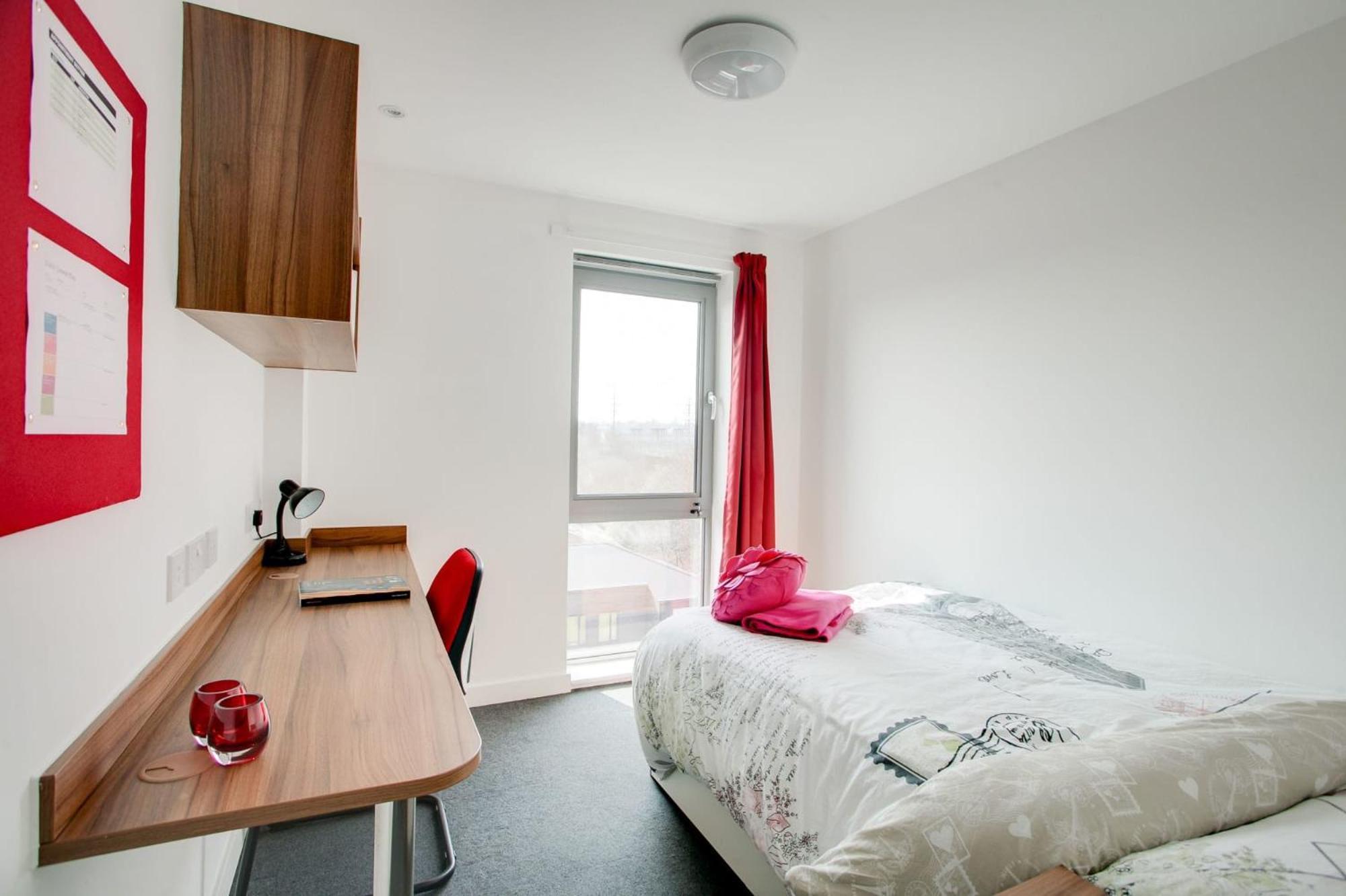 Apartment Bright And Modern Ensuites At The Metalworks