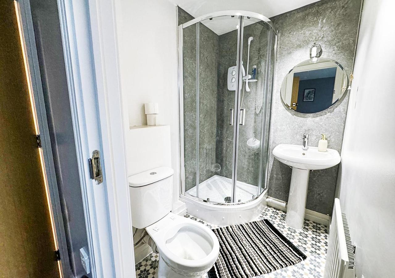 Apartment Cosy & Comfy Retreat Away From With Free Parking *