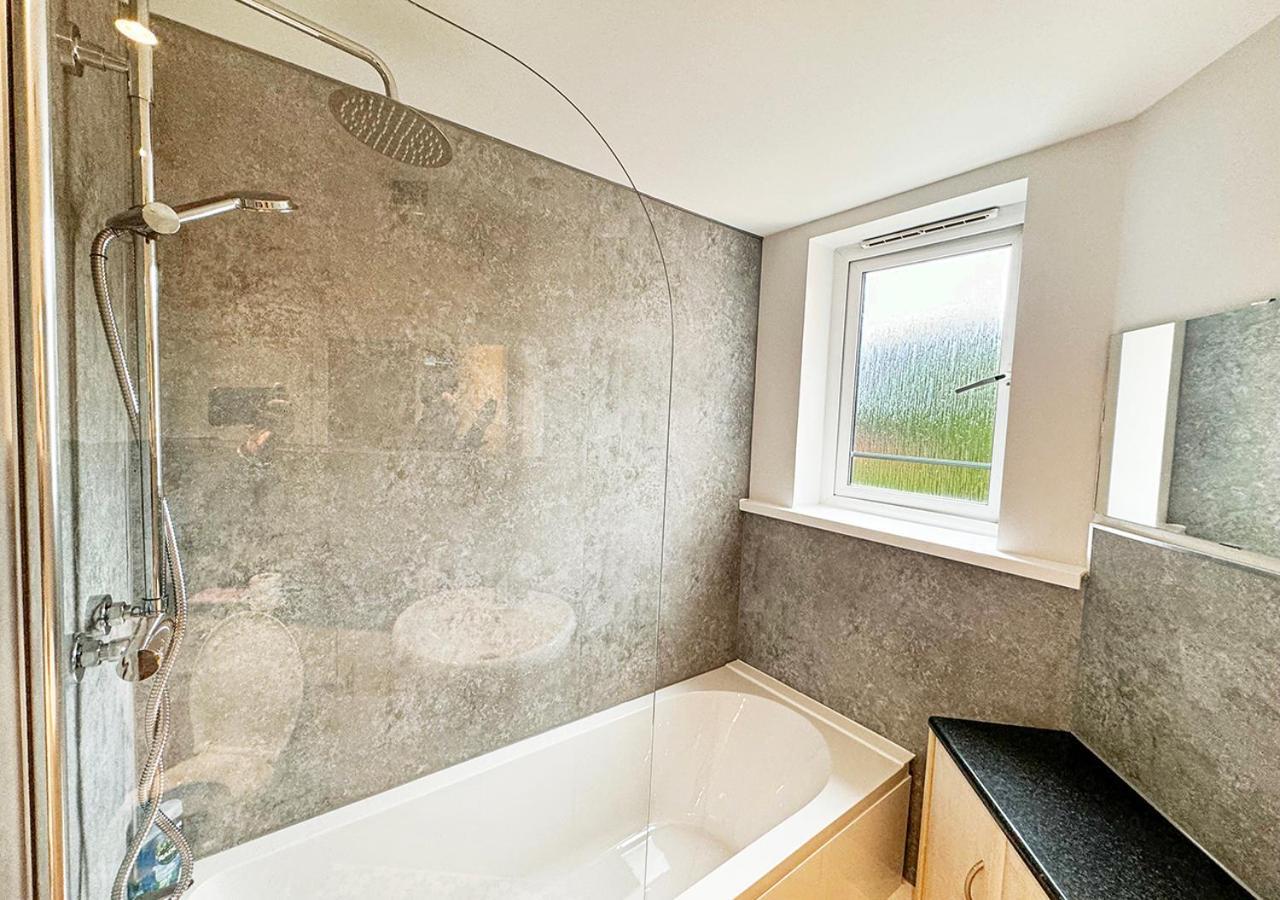 Cosy & Comfy Retreat Away From With Free Parking * Birmingham