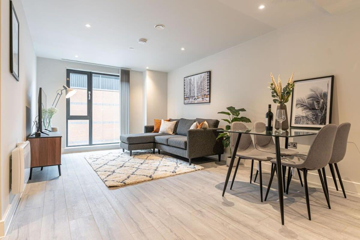 St Martin's Place 2 Bed Luxury Bham Birmingham