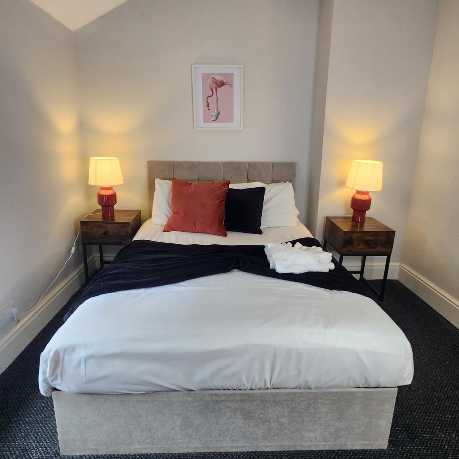 Apartment Style 2 Bedroom In City, Near Utilita Arena & Free Parking