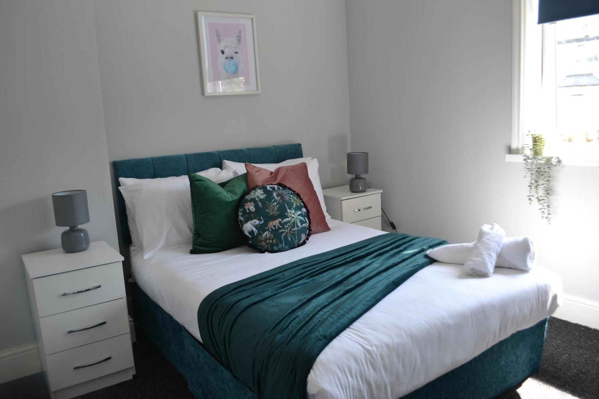 Apartment Elegant 5 Bedrooms Split Level *