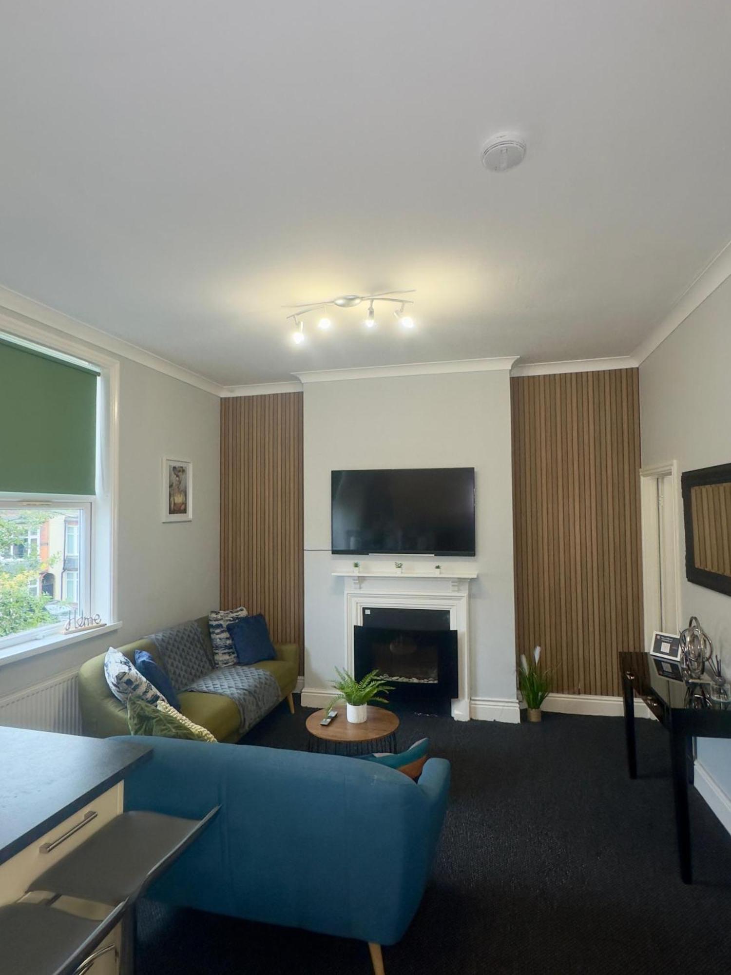 Apartment Elegant 5 Bedrooms Split Level Birmingham