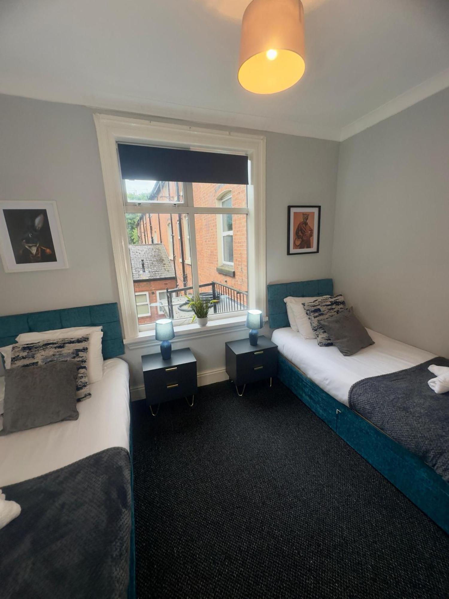 Apartment Elegant 5 Bedrooms Split Level