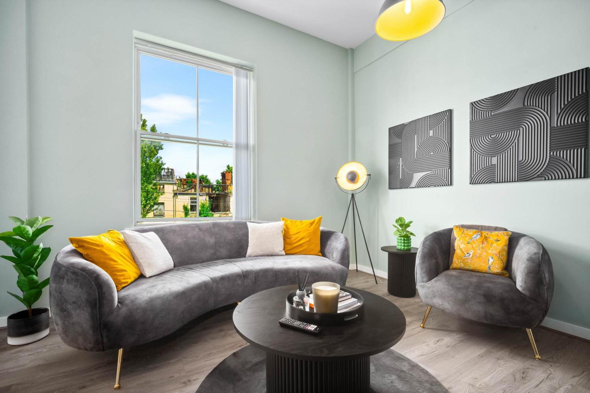 Apartment Luxury - Secure Parking - Gated Development - Near Jq & City Centre - 1sh *