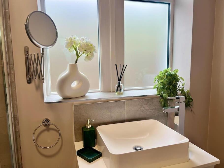 Holiday home Lemon Drop Wyndale Living Parking Bham Nec *