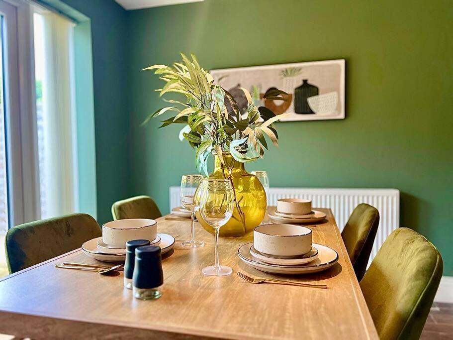 Holiday home Lemon Drop Wyndale Living Parking Bham Nec *
