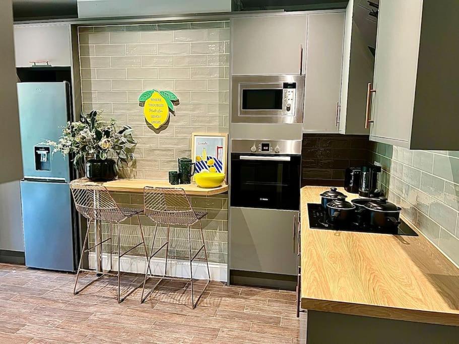 Holiday home Lemon Drop Wyndale Living Parking Bham Nec Birmingham