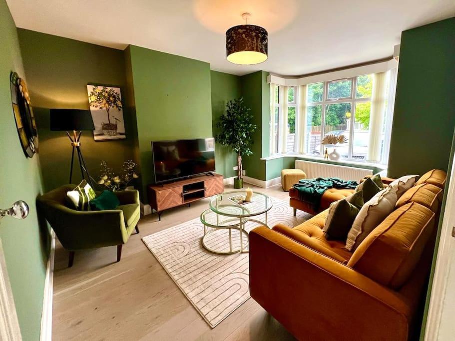 Holiday home Lemon Drop Wyndale Living Parking Bham Nec Birmingham