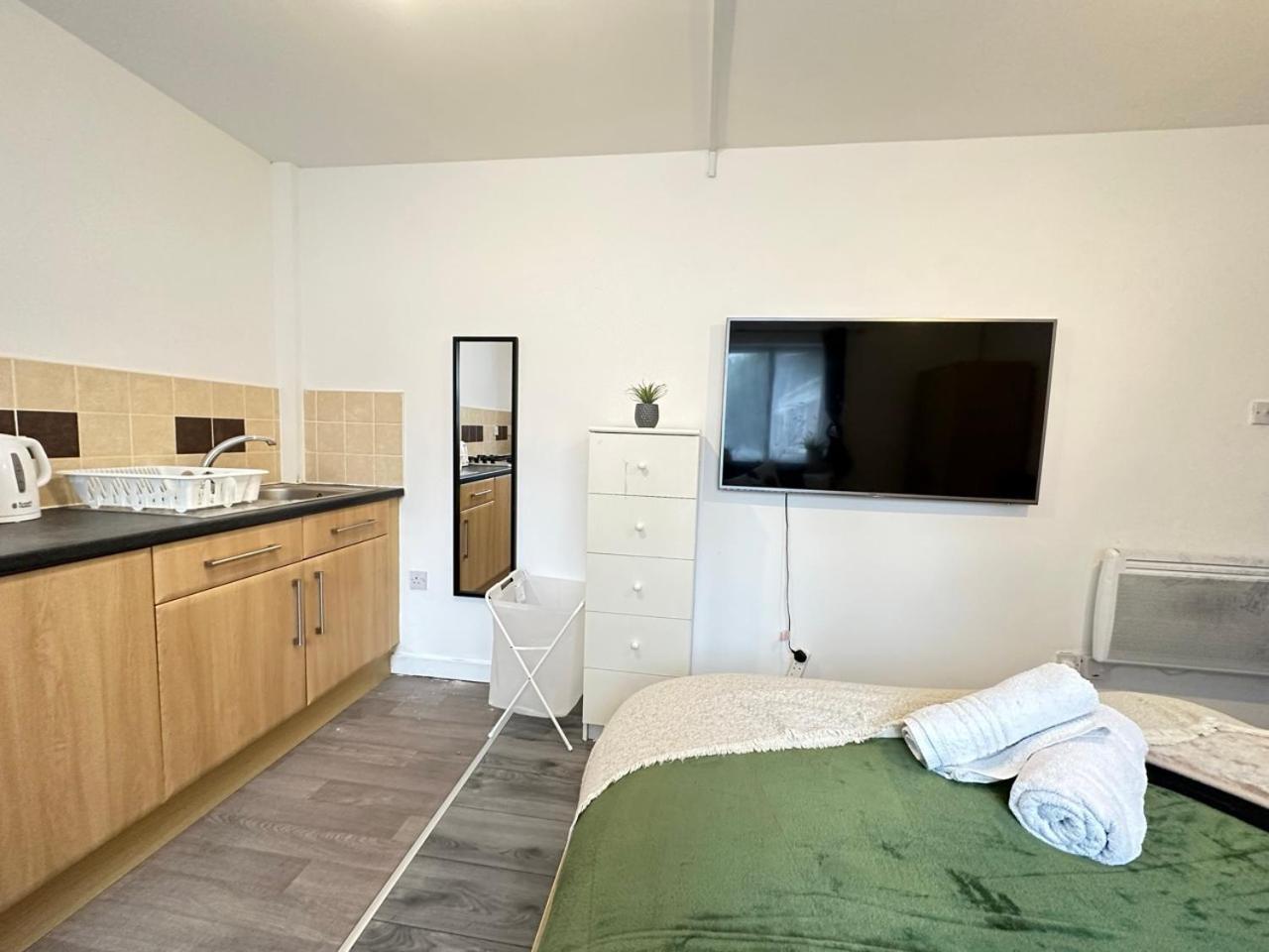 Apartment Cozy Urban Retreat Modern 1 Bedroom
