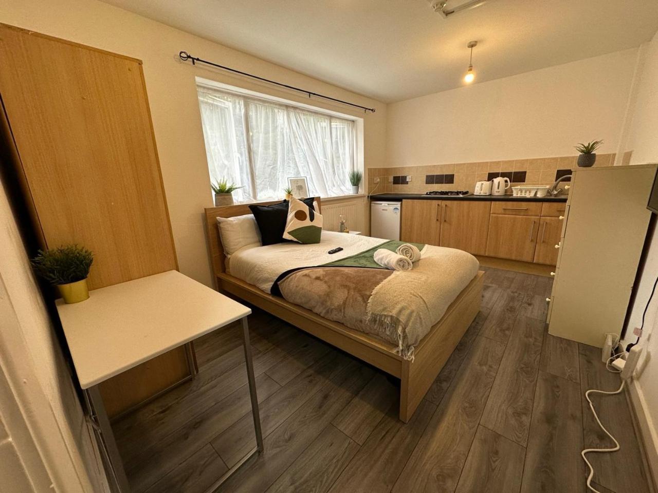 Apartment Cozy Urban Retreat Modern 1 Bedroom