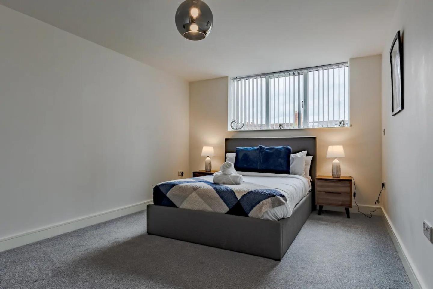 Pass The Keys Flat 10 - Luxurious 1 Bedroom Haven: Elevate Your Experience