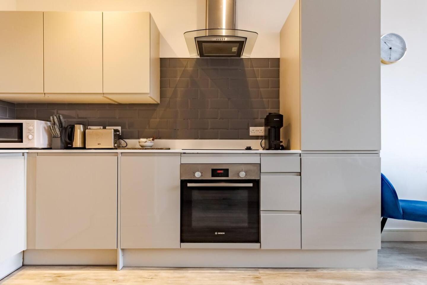 Pass The Keys Flat 10 - Luxurious 1 Bedroom Haven: Elevate Your Experience Birmingham