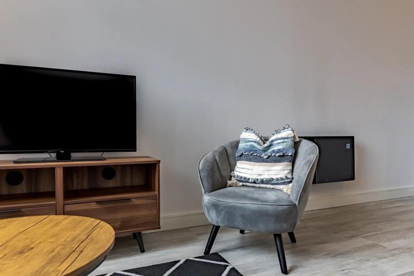 Pass The Keys Flat 10 - Luxurious 1 Bedroom Haven: Elevate Your Experience Apartment *