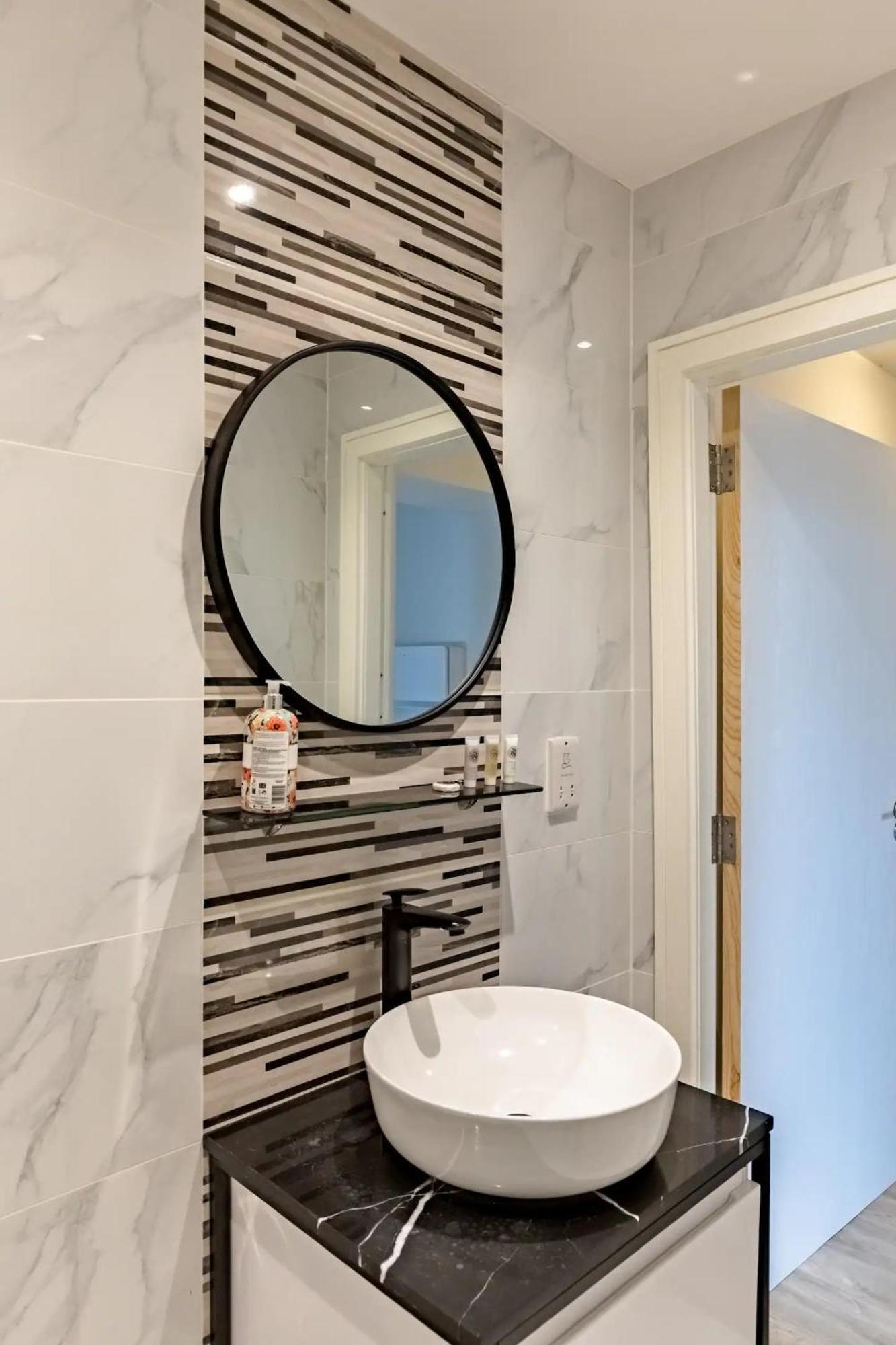 Pass The Keys Flat 10 - Luxurious 1 Bedroom Haven: Elevate Your Experience Apartment