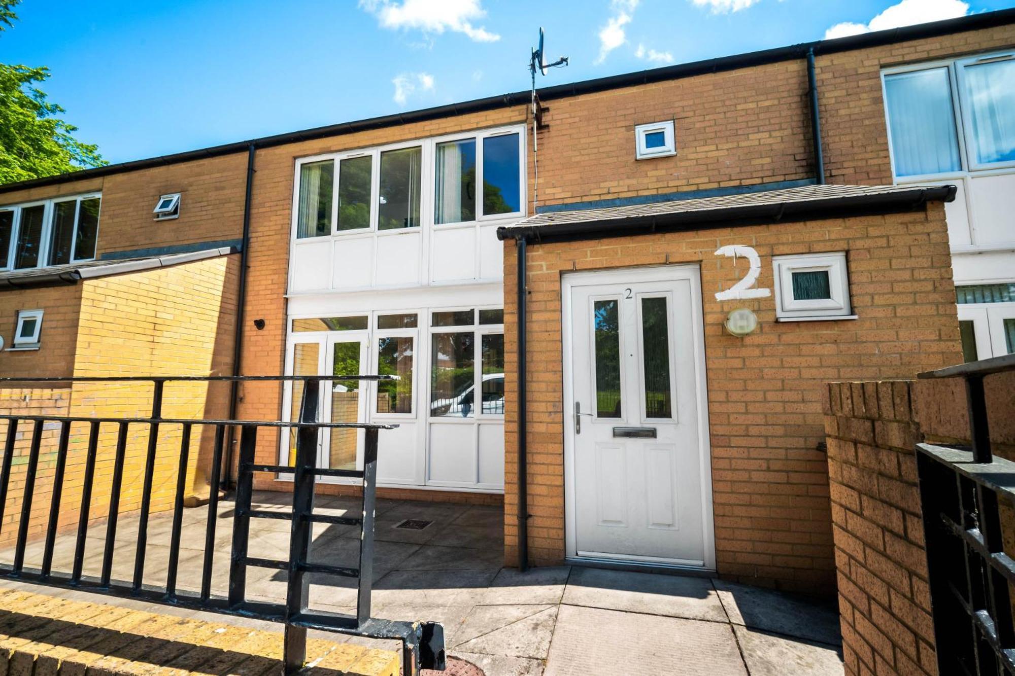 Luxury New House With Free Parking Apartment Birmingham