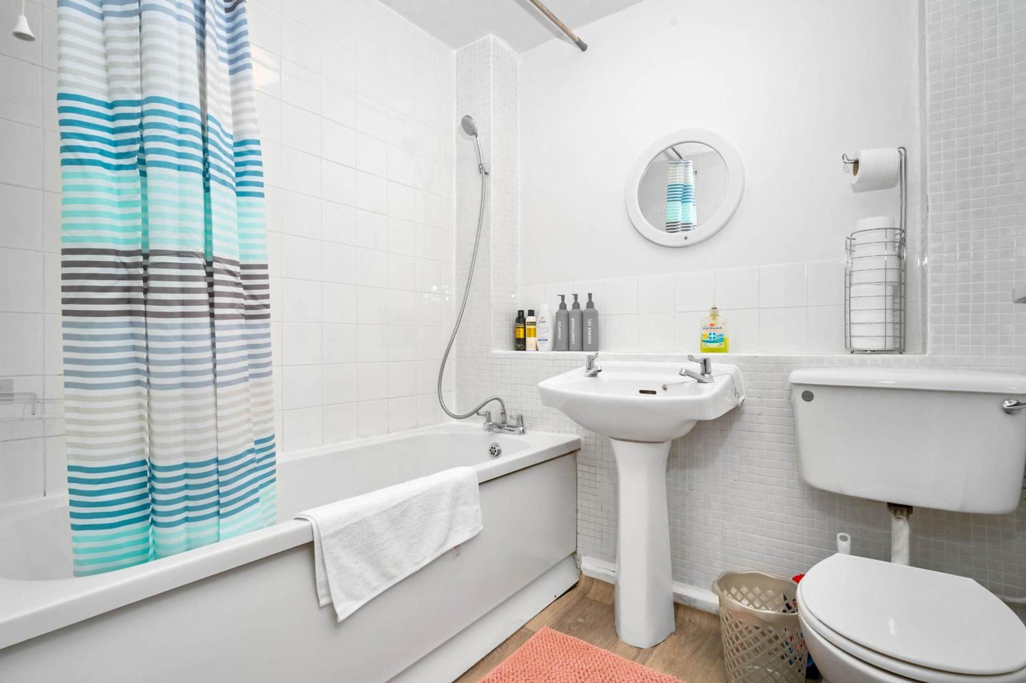 Apartment Luxury New House With Free Parking Birmingham