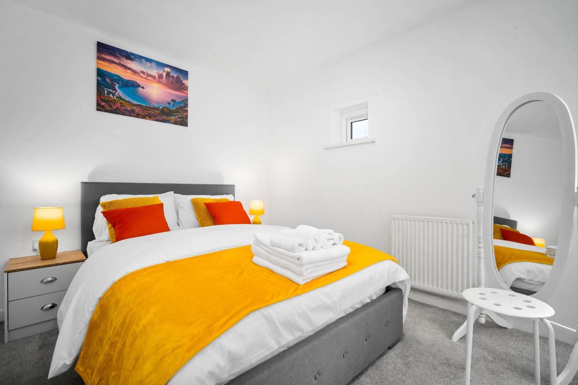 Apartment Luxury New House With Free Parking