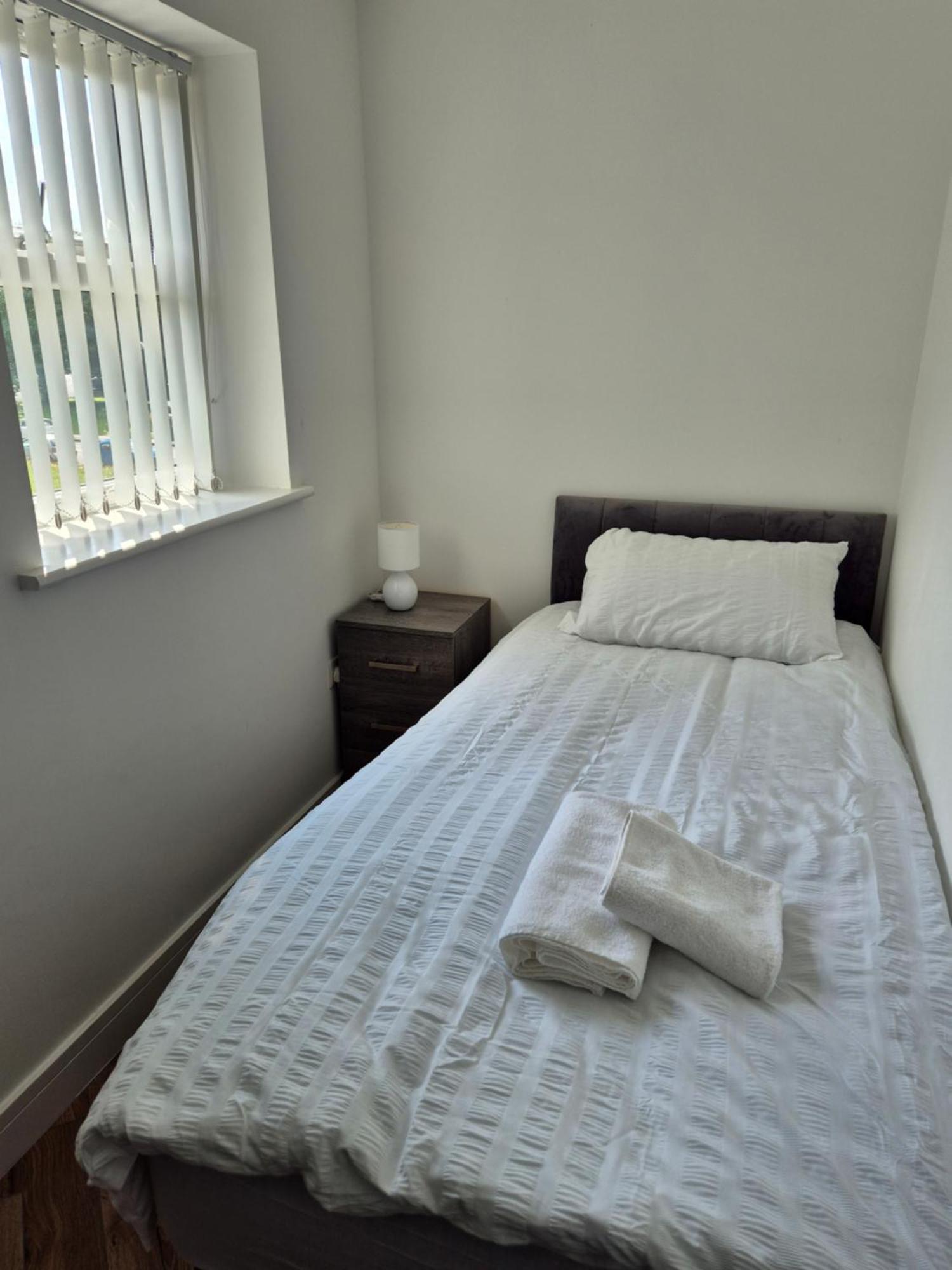 Apartment Spacious & Free Parking Birmingham