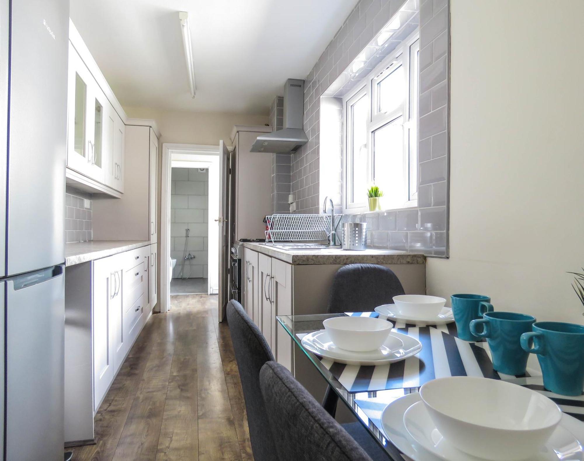 Tudors Esuites 5 Bedroom House Holiday home