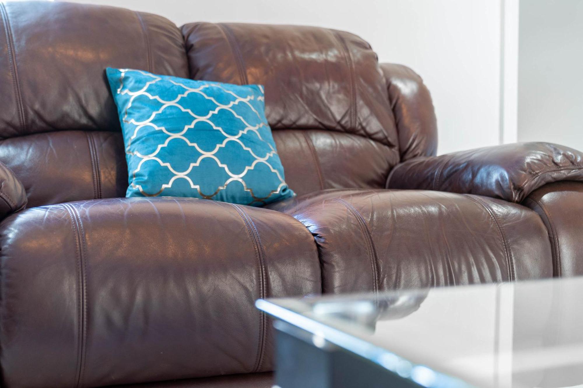 Holiday home Five Bedroom Townhouse - Near Centre - Edgbaston - On Street Parking - Wifi - Netflix - 974p Birmingham