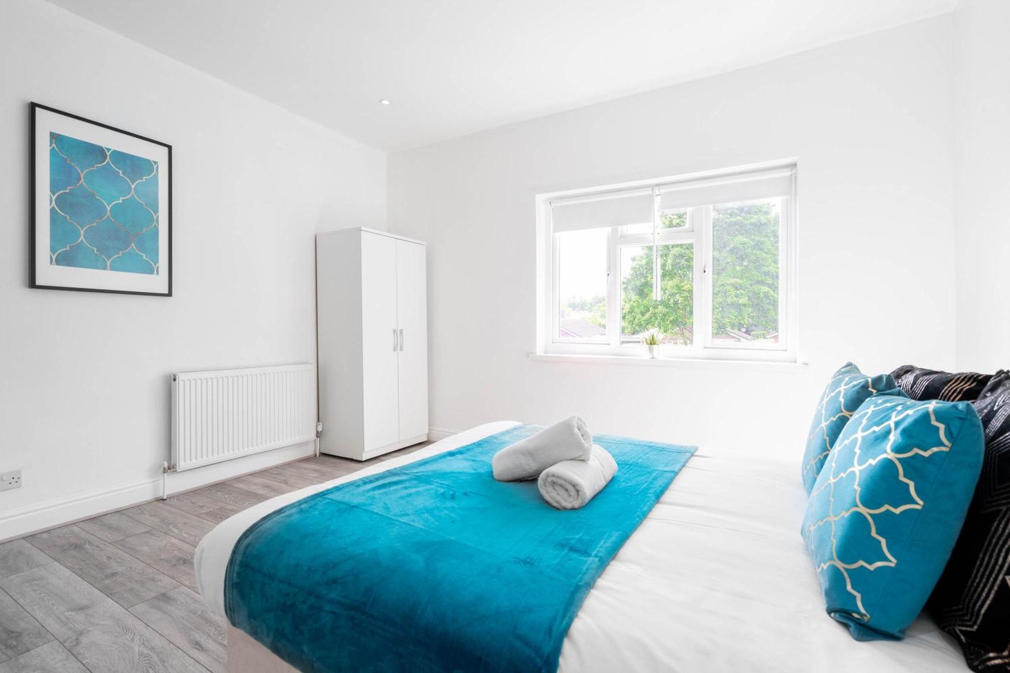 Five Bedroom Townhouse - Near Centre - Edgbaston - On Street Parking - Wifi - Netflix - 974p * Birmingham