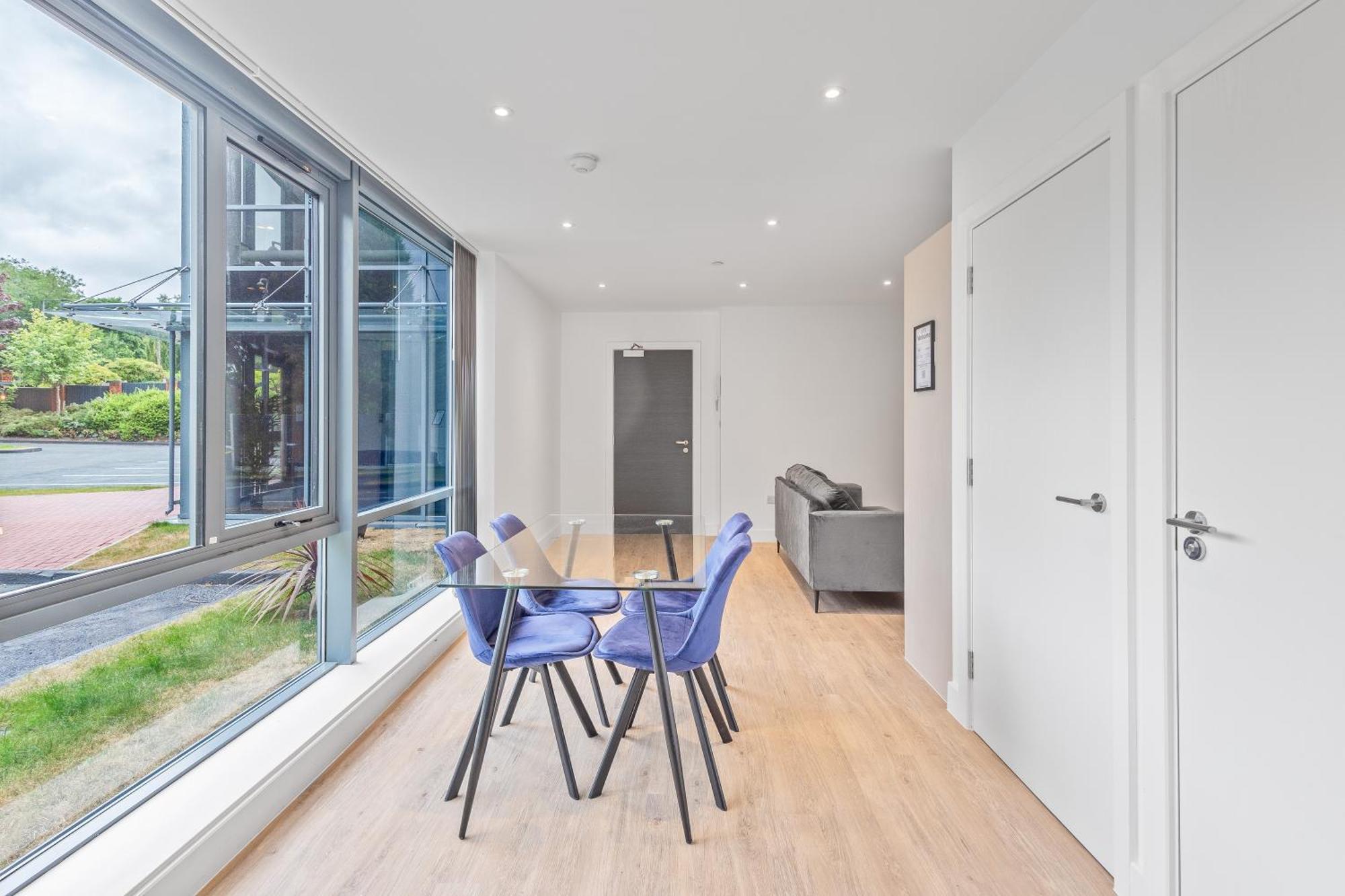 Nec Bhx Airport Hs2 World Apartment *