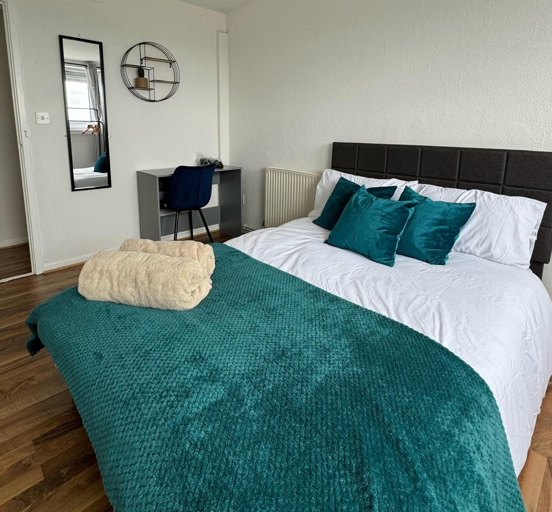 Metropolitan Manor City Centre Apartment