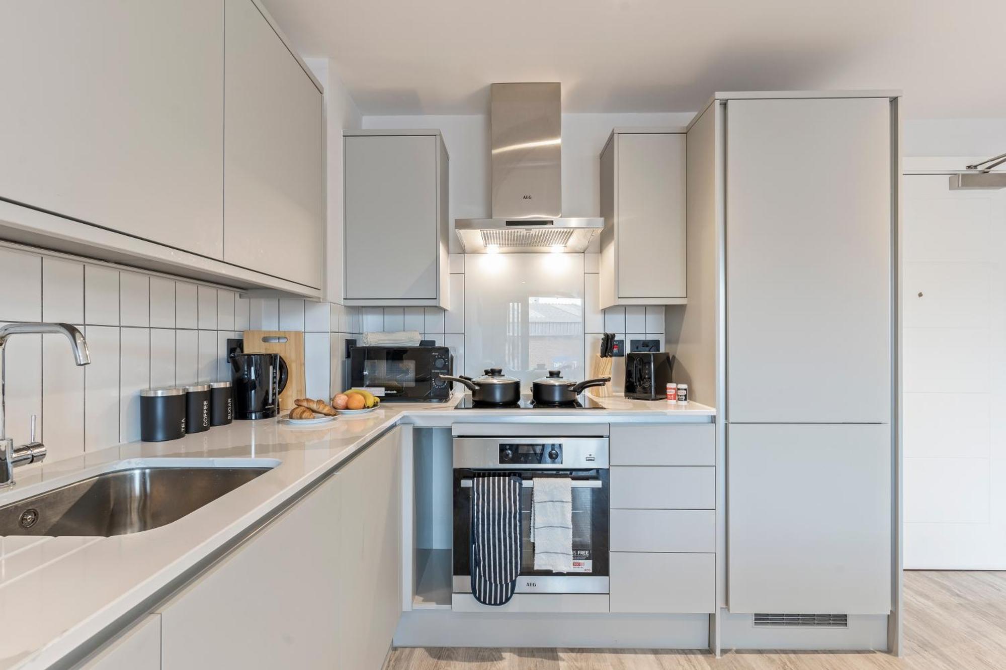 Meadow Haven 2 Bath 2 Bed - Onstreet Park- Netflix Apartment Birmingham