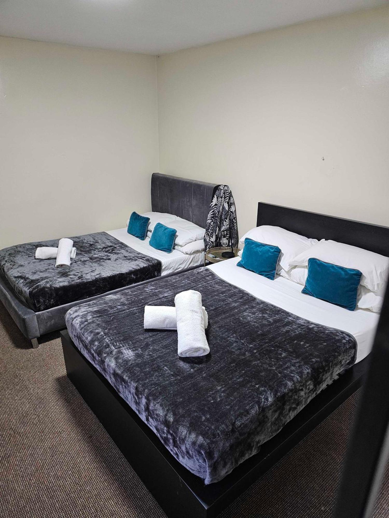 Tudors Esuites Budget Apartment Birmingham