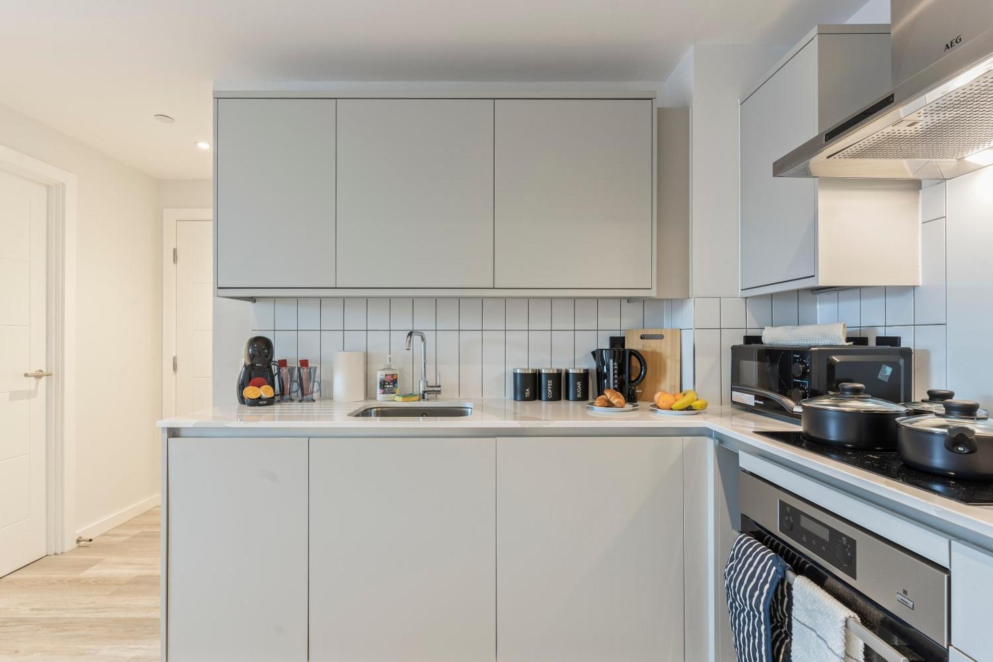 Meadow Haven 2 Bath 2 Bed - Onstreet Park- Netflix Apartment Birmingham