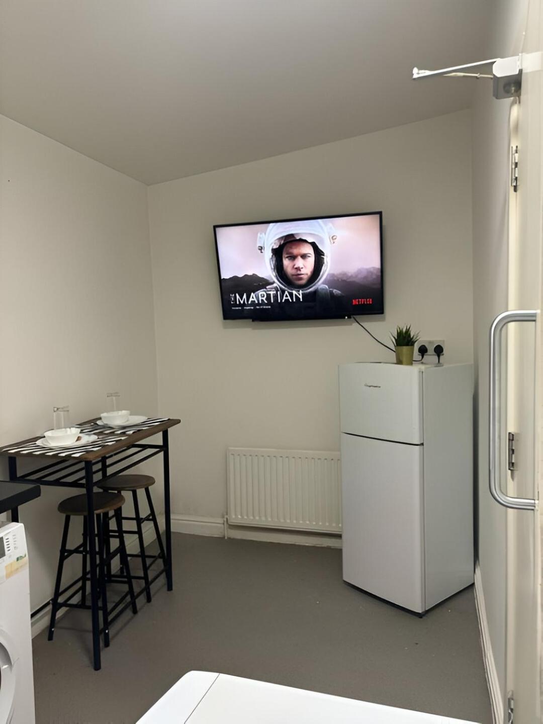 Apartment Tudors Esuites Budget Birmingham