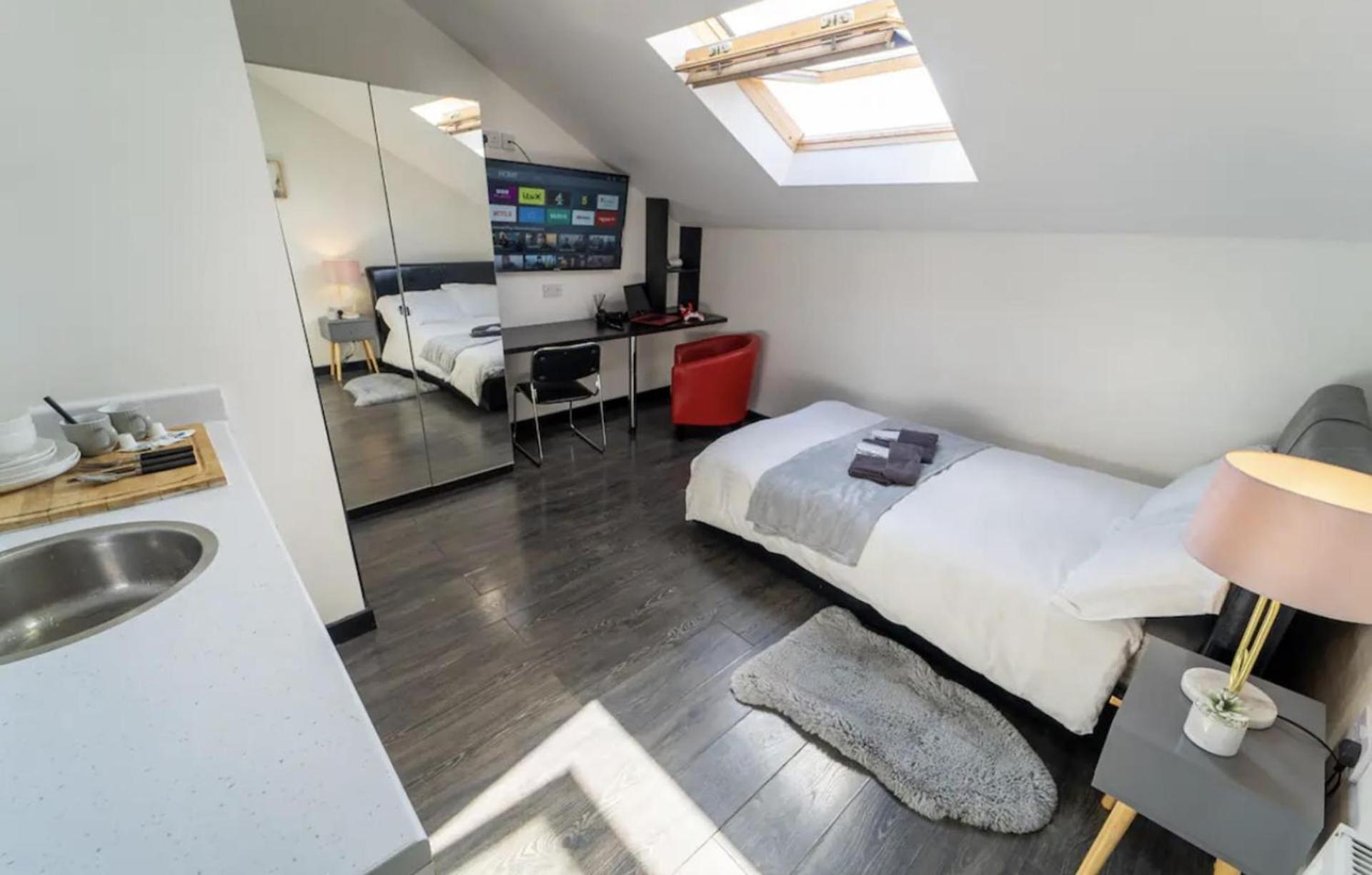 Apartment Stunning By Queen Elizabeth Hospital Birmingham
