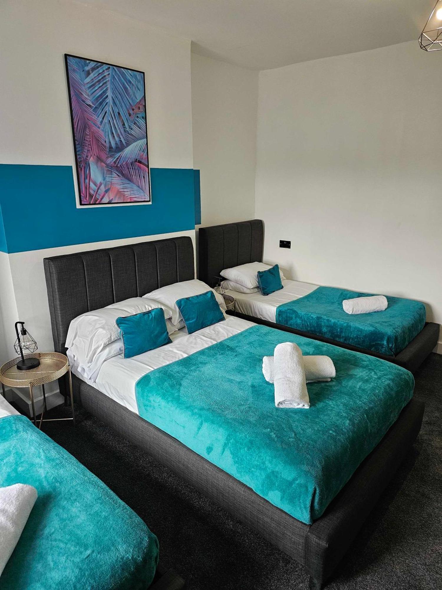 Apartment Tudors Esuites Two Bedroom *