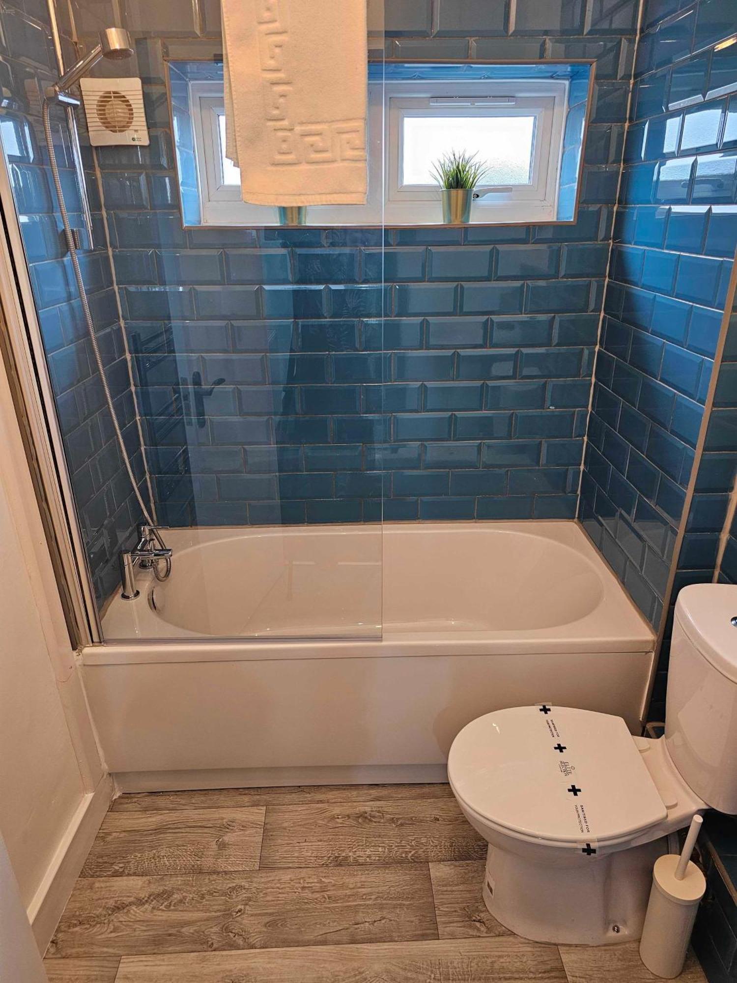 Tudors Esuites Two Bedroom Apartment