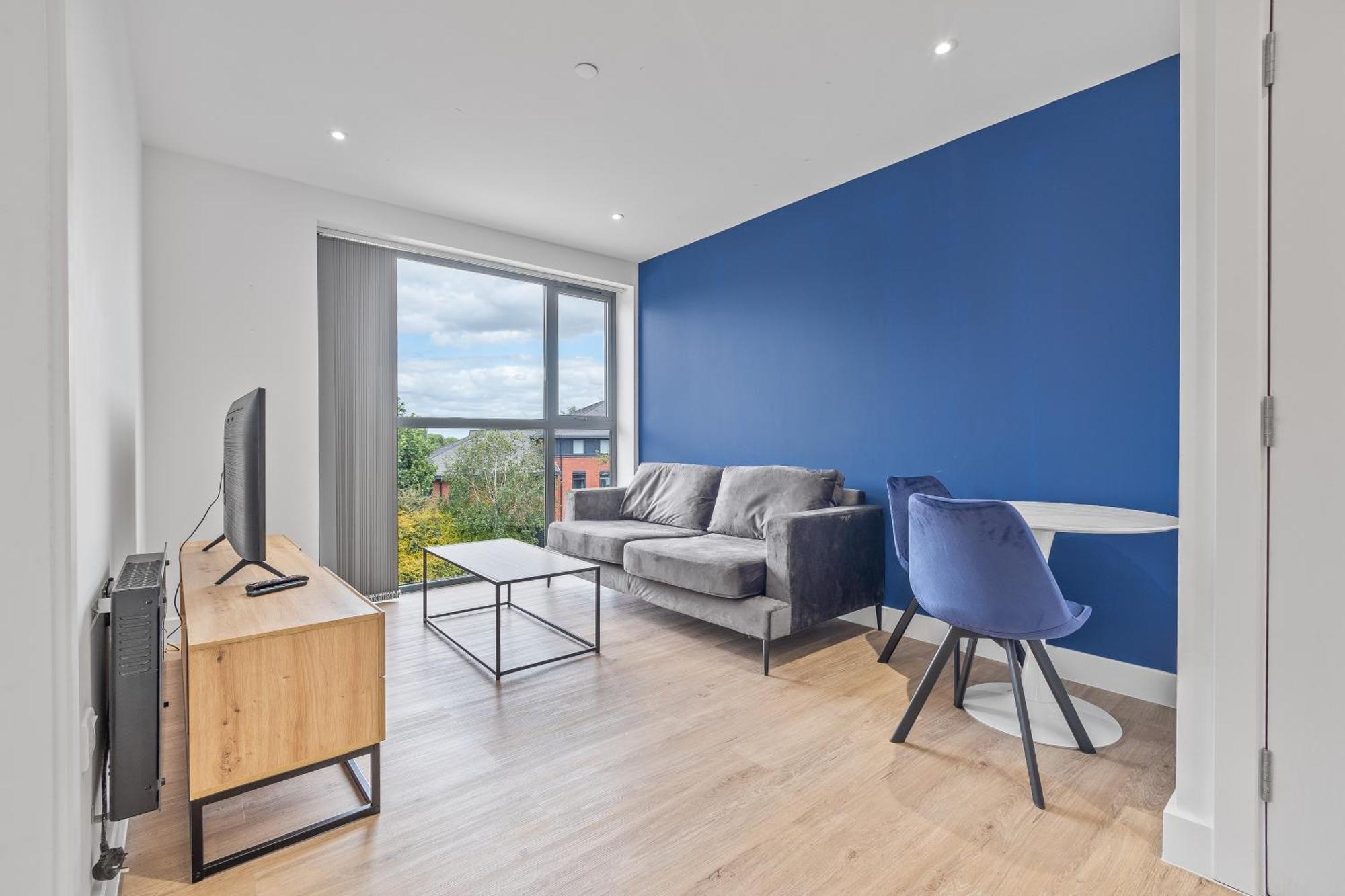 Apartment Nec Bhx Airport Hs2 World