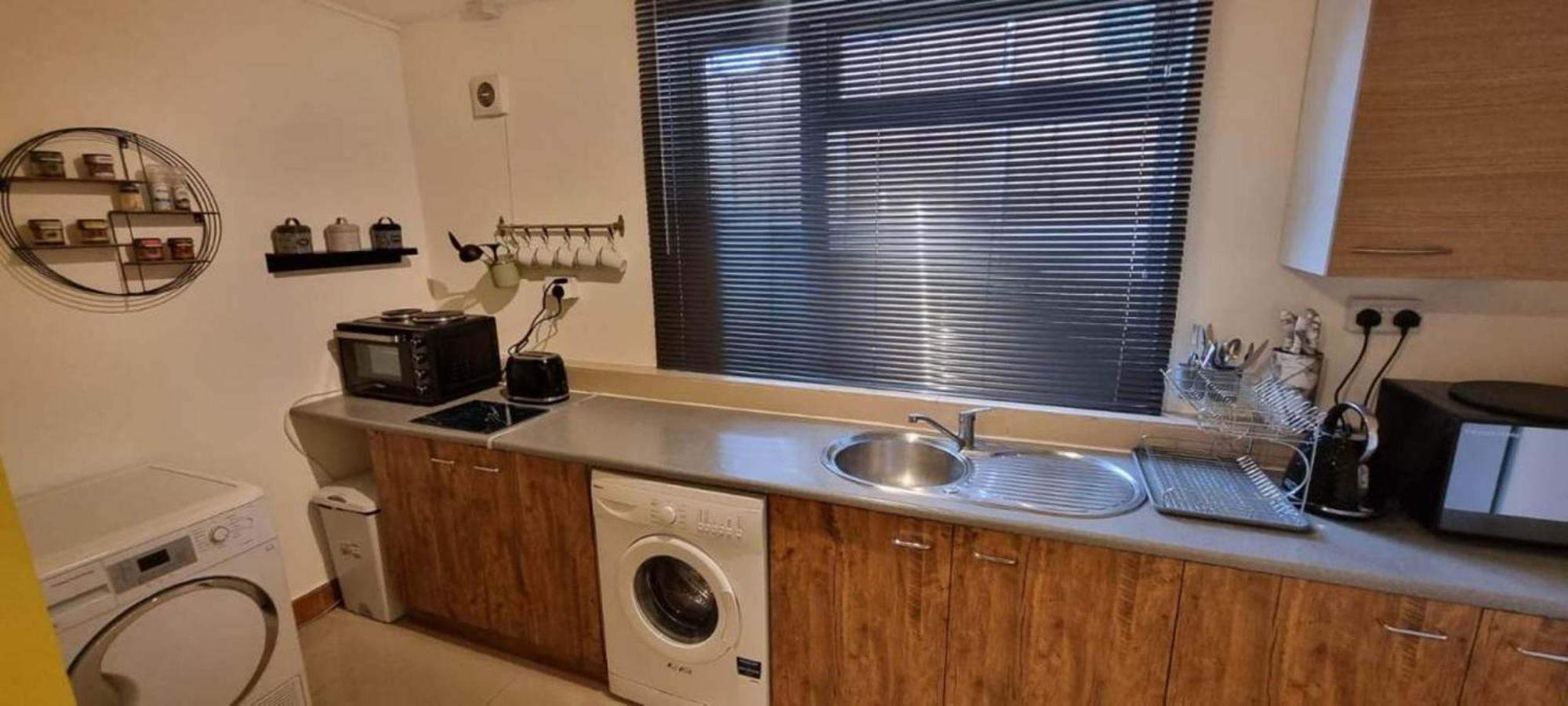 Cosy Near City Centre Apartment