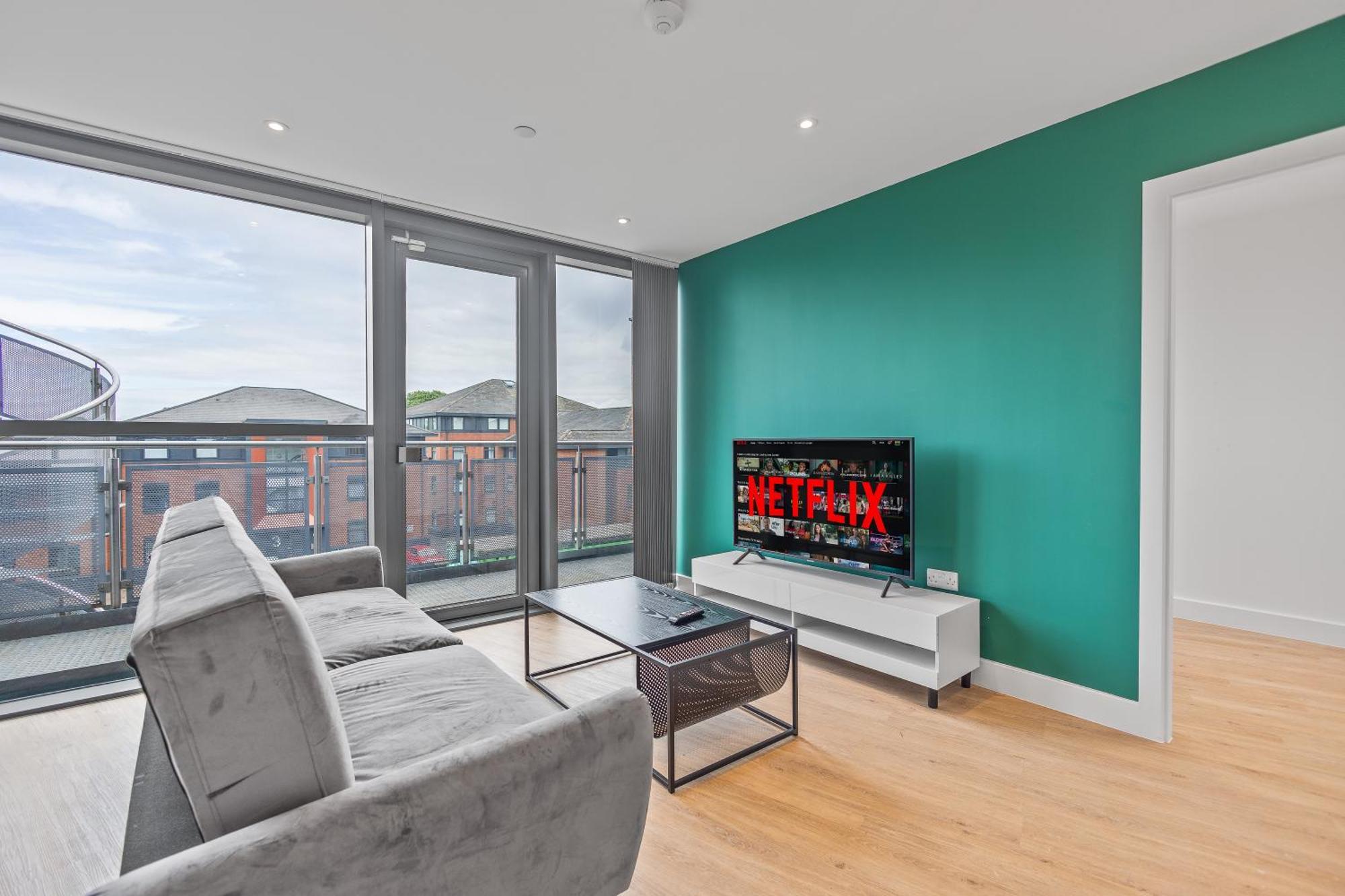 Apartment Nec Bhx Airport Hs2 World
