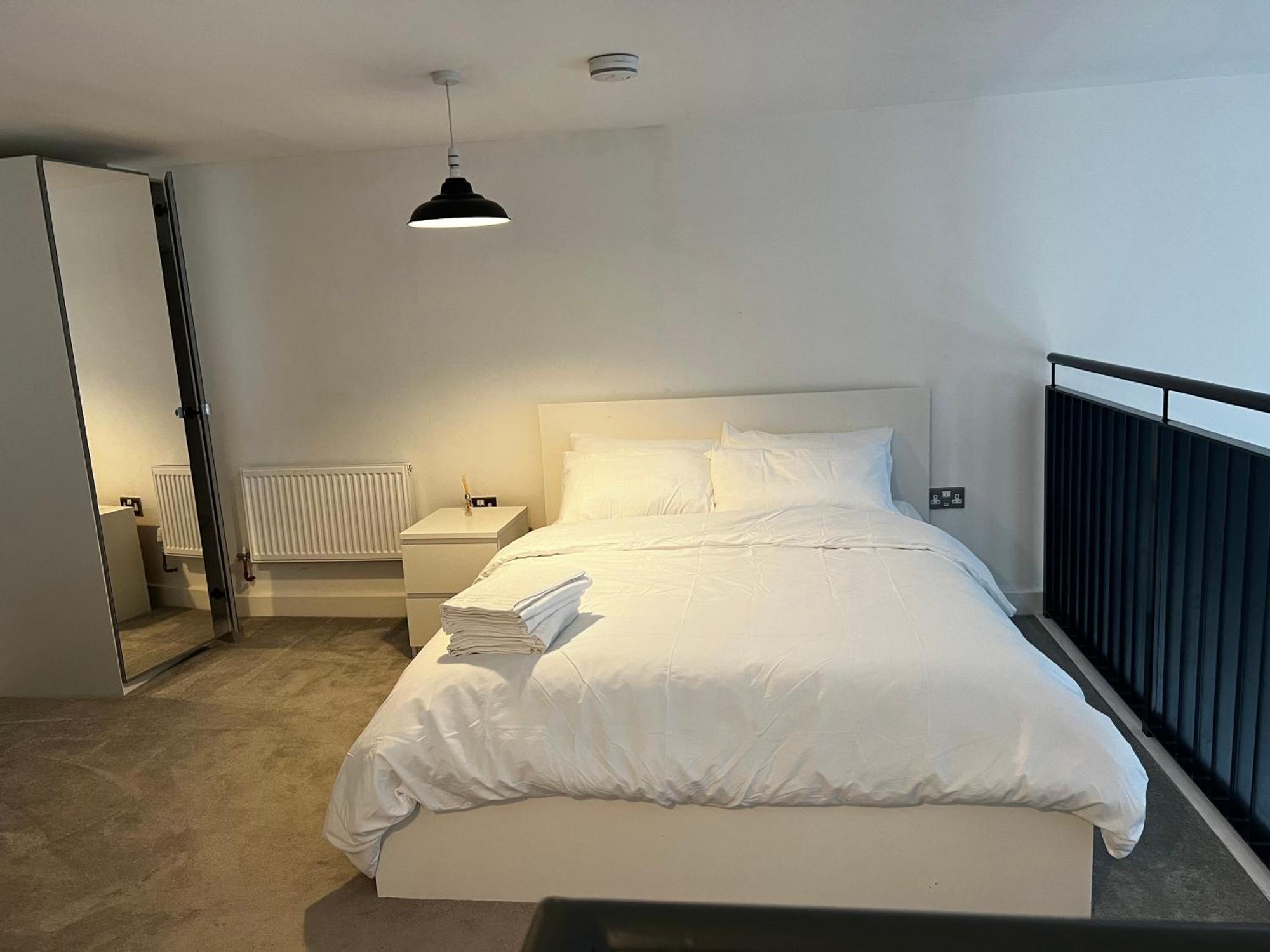Apartment Luxurious 1-bedroom With Parking
