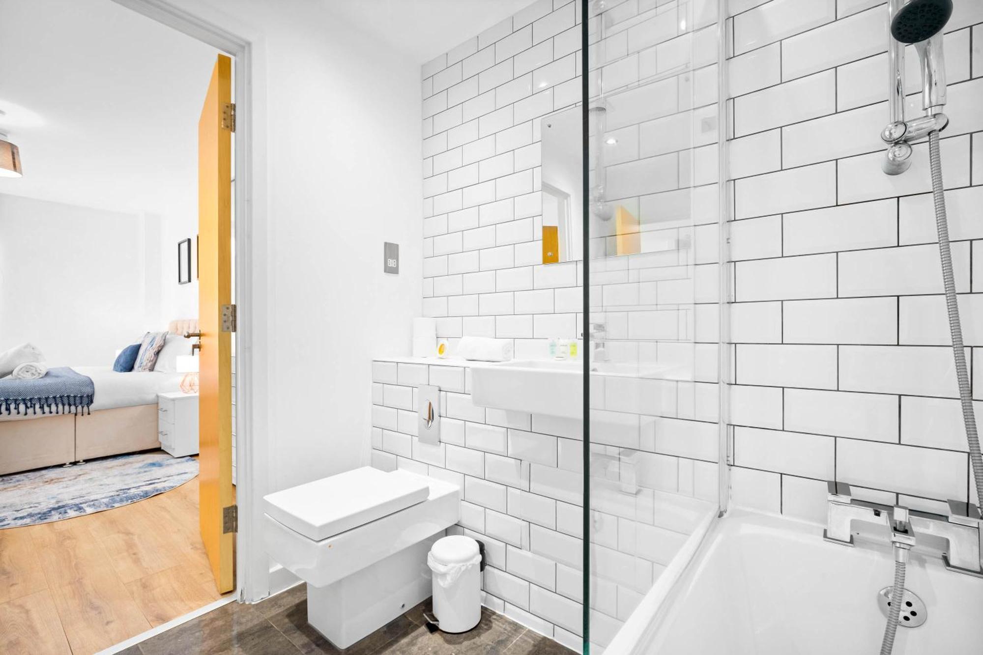 Apartment Centre - Luxury - Secure Parking - Jq 404h Birmingham