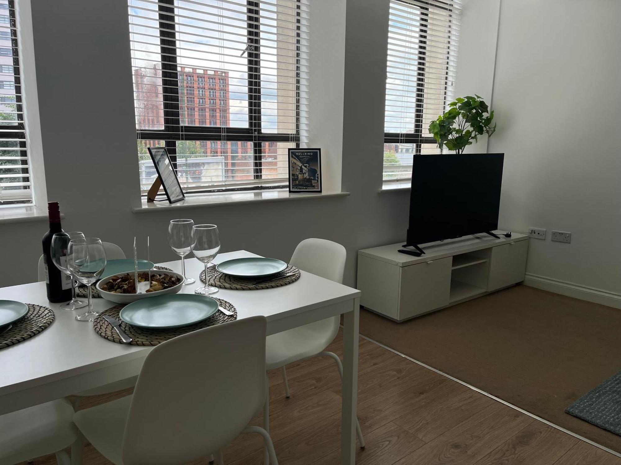 Modern Apartment *